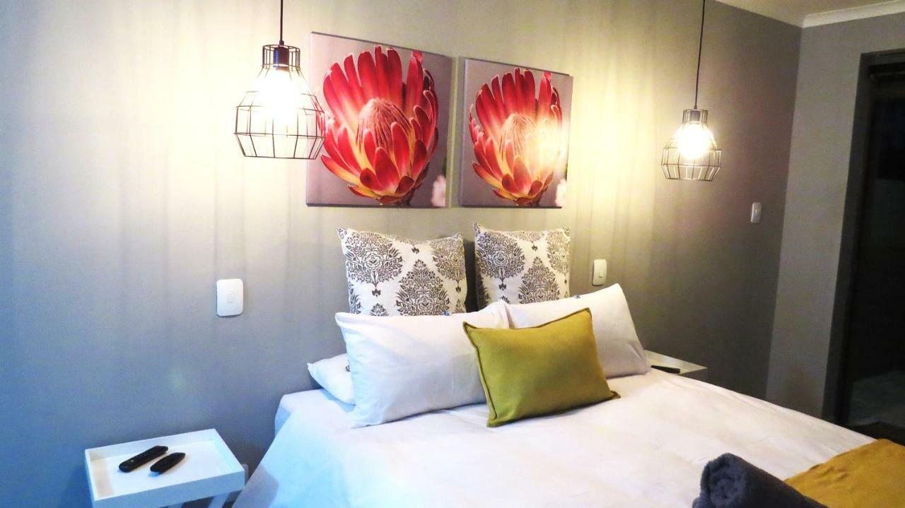 21 On Klein Karoo Oudtshoorn Exterior foto
